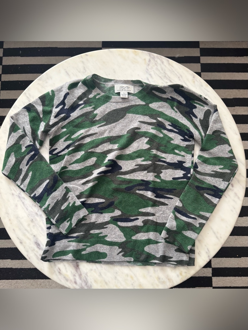 PLY 100% Cashmere Camo Sweater - S